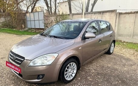 KIA cee'd I рестайлинг, 2007 год, 620 000 рублей, 3 фотография