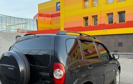 Chevrolet Niva I рестайлинг, 2012 год, 550 000 рублей, 6 фотография
