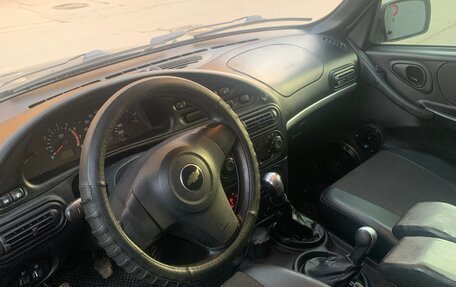 Chevrolet Niva I рестайлинг, 2012 год, 550 000 рублей, 10 фотография