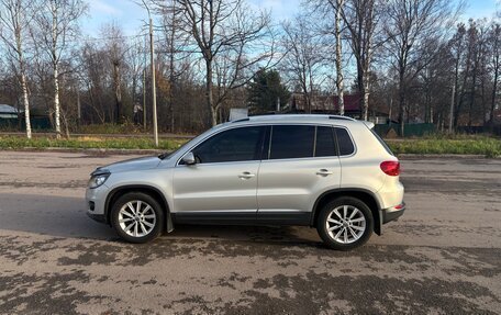 Volkswagen Tiguan I, 2011 год, 930 000 рублей, 3 фотография