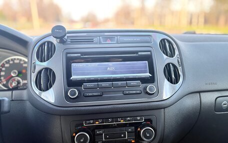 Volkswagen Tiguan I, 2011 год, 930 000 рублей, 10 фотография