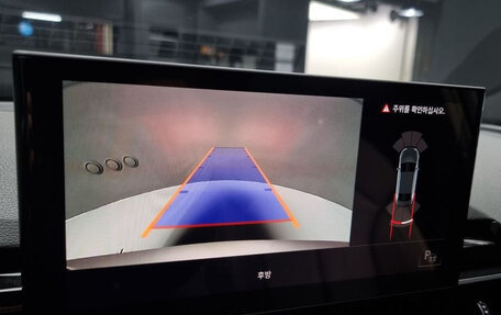 Audi A4, 2021 год, 2 750 000 рублей, 15 фотография