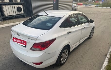 Hyundai Solaris II рестайлинг, 2013 год, 579 000 рублей, 10 фотография