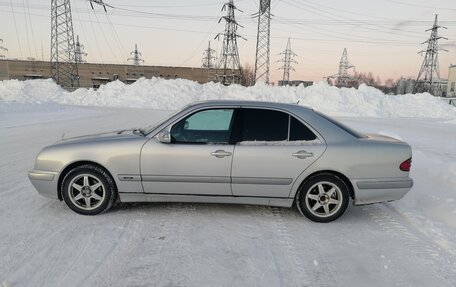 Mercedes-Benz E-Класс, 2000 год, 565 000 рублей, 5 фотография