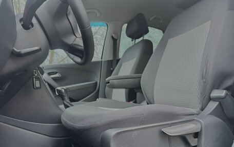 Volkswagen Polo VI (EU Market), 2013 год, 575 000 рублей, 19 фотография