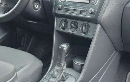 Volkswagen Polo VI (EU Market), 2013 год, 575 000 рублей, 29 фотография