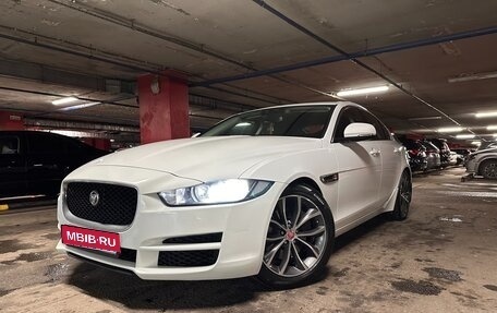 Jaguar XE I рестайлинг, 2015 год, 1 700 000 рублей, 1 фотография