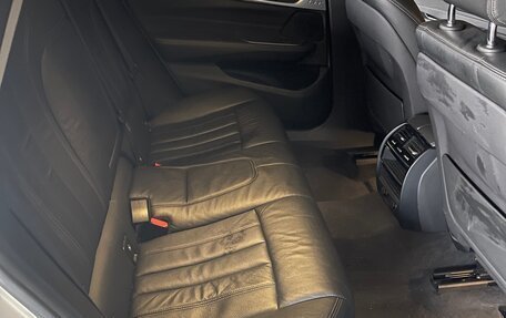 BMW 6 серия, 2018 год, 3 200 000 рублей, 8 фотография