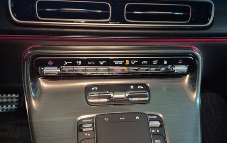 Mercedes-Benz V-Класс, 2025 год, 15 500 000 рублей, 8 фотография