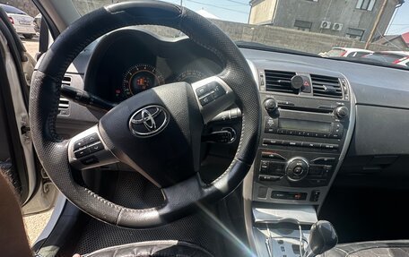 Toyota Corolla, 2011 год, 895 000 рублей, 5 фотография