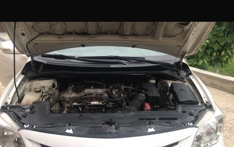 Toyota Corolla, 2011 год, 895 000 рублей, 9 фотография