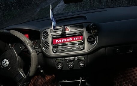 Volkswagen Tiguan I, 2009 год, 1 050 000 рублей, 13 фотография