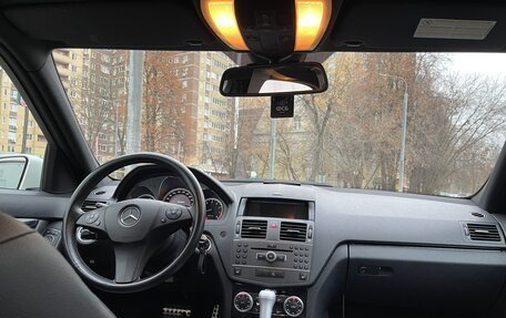 Mercedes-Benz C-Класс, 2010 год, 1 100 000 рублей, 19 фотография