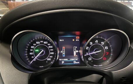 Jaguar XE I рестайлинг, 2015 год, 1 700 000 рублей, 10 фотография