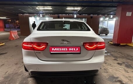 Jaguar XE I рестайлинг, 2015 год, 1 700 000 рублей, 6 фотография