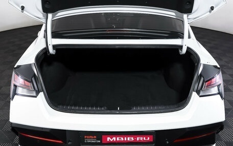 Hyundai Elantra, 2024 год, 2 349 000 рублей, 10 фотография