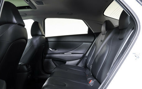 Hyundai Elantra, 2024 год, 2 349 000 рублей, 12 фотография