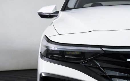 Hyundai Elantra, 2024 год, 2 349 000 рублей, 22 фотография