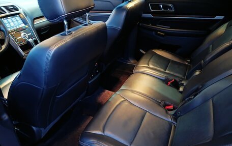 Ford Explorer VI, 2017 год, 2 390 000 рублей, 18 фотография