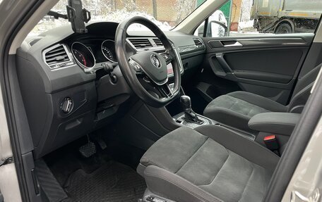 Volkswagen Tiguan II, 2017 год, 2 200 000 рублей, 9 фотография