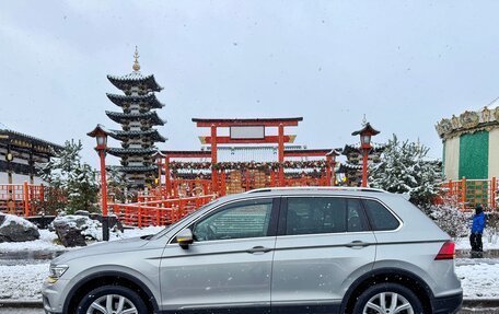 Volkswagen Tiguan II, 2017 год, 2 200 000 рублей, 18 фотография