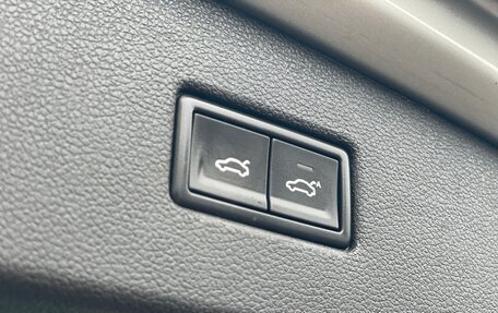 Volkswagen Tiguan II, 2017 год, 2 200 000 рублей, 17 фотография