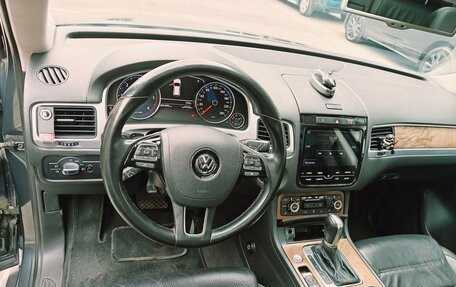 Volkswagen Touareg III, 2014 год, 2 500 000 рублей, 14 фотография