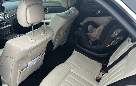 Mercedes-Benz E-Класс, 2013 год, 2 650 000 рублей, 14 фотография