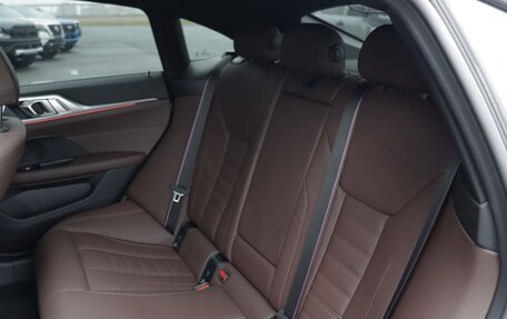 BMW 4 серия, 2025 год, 8 000 000 рублей, 25 фотография