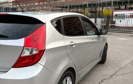 Hyundai Solaris II рестайлинг, 2012 год, 720 000 рублей, 8 фотография