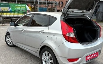 Hyundai Solaris II рестайлинг, 2012 год, 720 000 рублей, 1 фотография