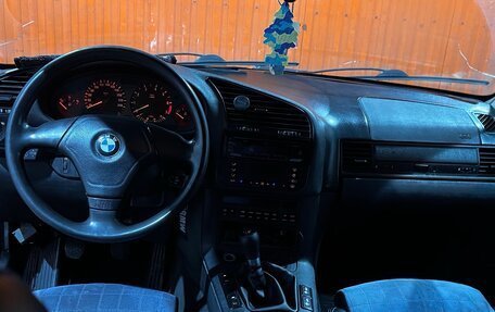 BMW 3 серия, 1996 год, 400 000 рублей, 11 фотография