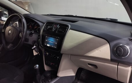 Renault Logan II, 2015 год, 480 000 рублей, 9 фотография