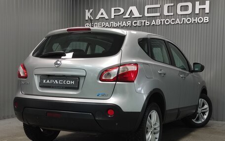 Nissan Qashqai, 2010 год, 830 000 рублей, 2 фотография