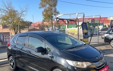 Honda Fit III, 2014 год, 850 000 рублей, 2 фотография