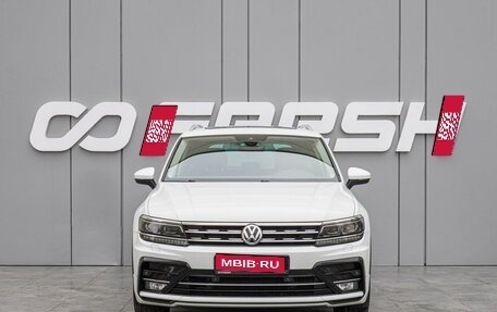 Volkswagen Tiguan II, 2019 год, 2 990 000 рублей, 3 фотография