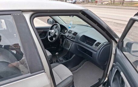 Skoda Fabia II, 2009 год, 5 фотография