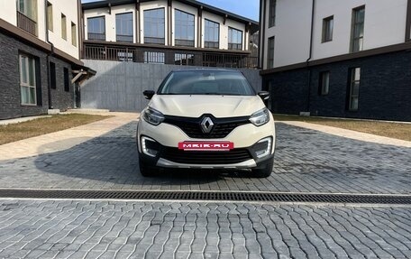 Renault Kaptur I рестайлинг, 2018 год, 1 400 000 рублей, 2 фотография