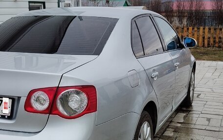 Volkswagen Jetta VI, 2008 год, 600 000 рублей, 3 фотография