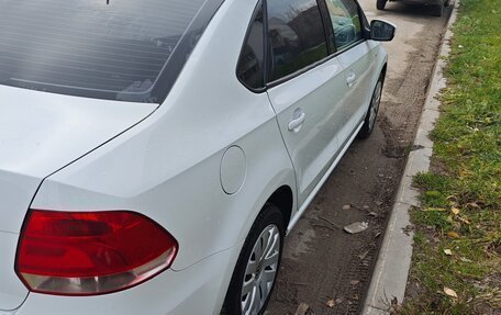 Volkswagen Polo VI (EU Market), 2015 год, 800 000 рублей, 3 фотография