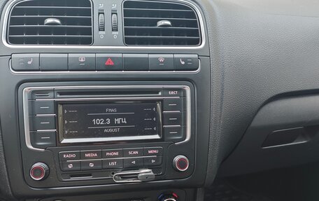 Volkswagen Polo VI (EU Market), 2015 год, 800 000 рублей, 7 фотография