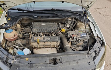 Volkswagen Polo VI (EU Market), 2015 год, 800 000 рублей, 15 фотография