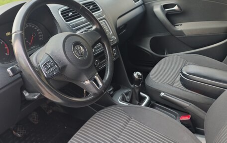 Volkswagen Polo VI (EU Market), 2015 год, 800 000 рублей, 22 фотография