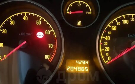 Opel Zafira B, 2011 год, 650 000 рублей, 14 фотография