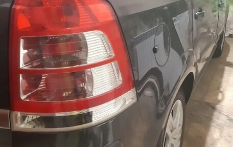 Opel Zafira B, 2011 год, 650 000 рублей, 19 фотография