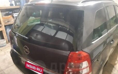 Opel Zafira B, 2011 год, 650 000 рублей, 18 фотография