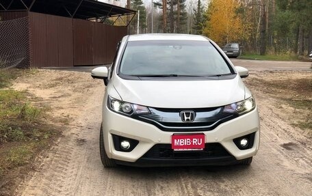 Honda Fit III, 2014 год, 1 050 000 рублей, 1 фотография