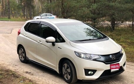 Honda Fit III, 2014 год, 1 050 000 рублей, 2 фотография