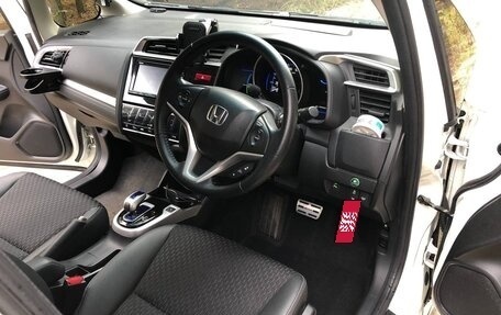 Honda Fit III, 2014 год, 1 050 000 рублей, 7 фотография
