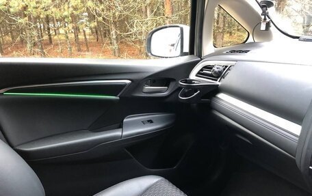 Honda Fit III, 2014 год, 1 050 000 рублей, 17 фотография